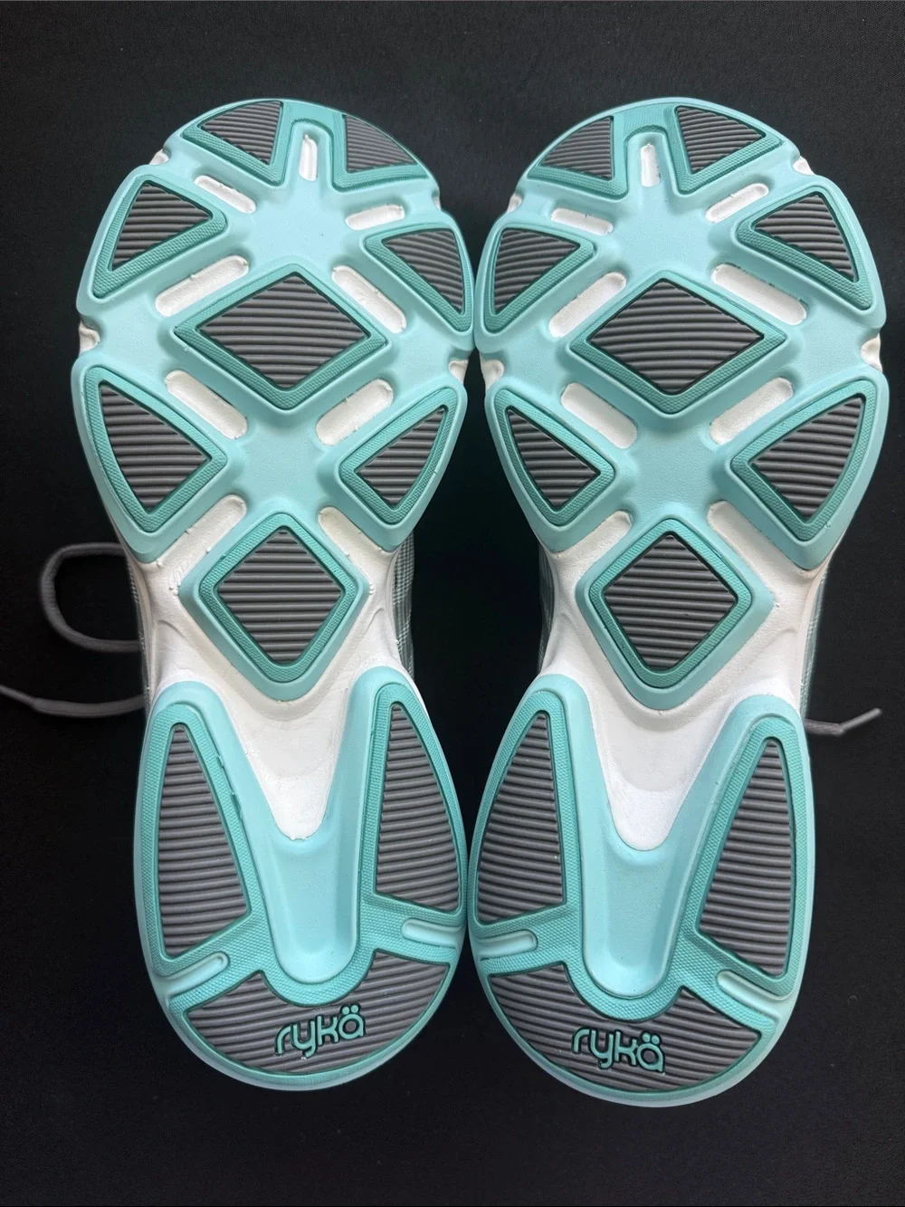 Ryka Women's Gray and Teal Athletic Sneakers